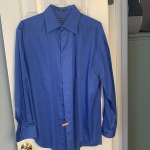 Perry Ellis Portfolio LS dress shirt in blue size Large 16 1/2 x 34/35.